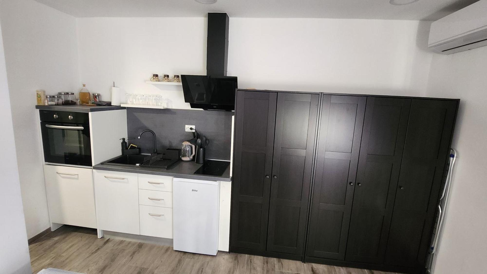 Appartement Oniks à Lipik Extérieur photo