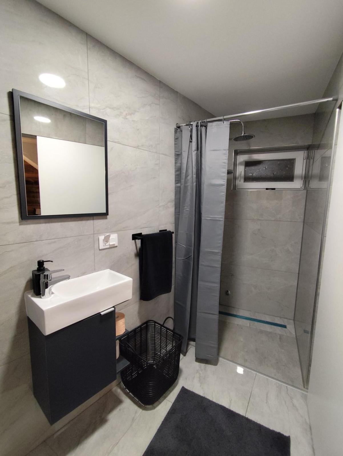 Appartement Oniks à Lipik Extérieur photo
